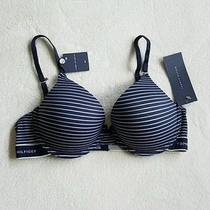 Tommy Hilfiger push up convertible bra 36C